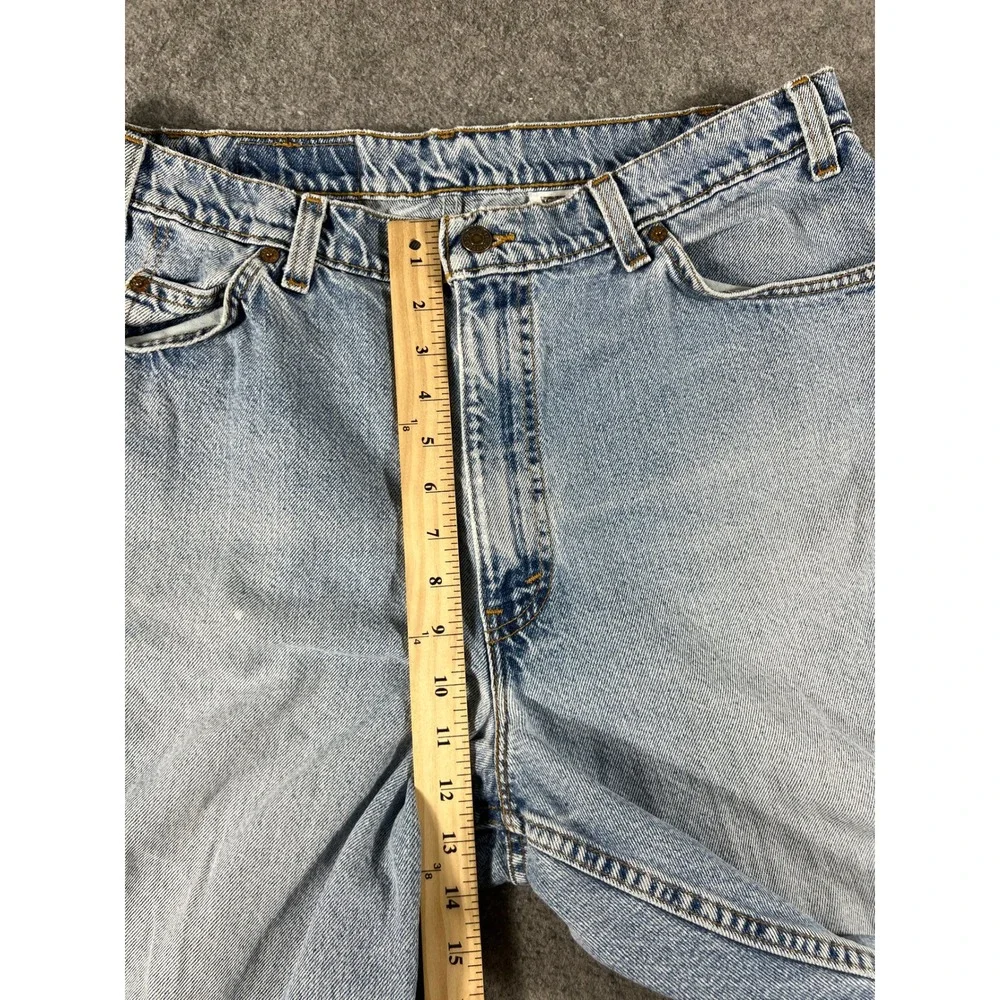 Vintage Levis 560 Loose Fit Denim Shorts Mens 36 Light Wash Blue Made in USA 90s